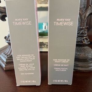 Mary Kay Timewise Age Minimize 3D Day and Night Creams